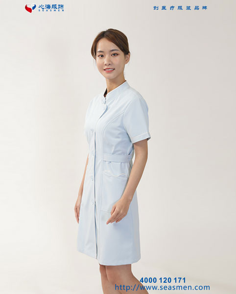 心海产品护士服侧面