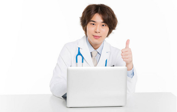 定制护士服公司